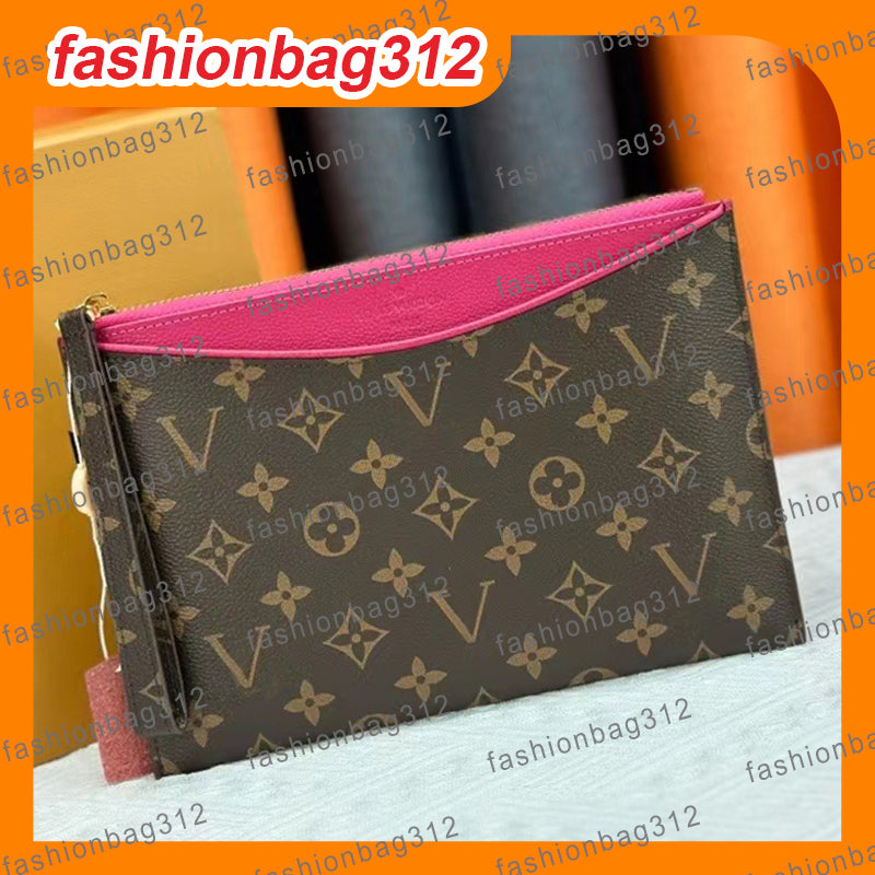 designer wallet handbag luxury Bags zippered card holder monogram clutch bag Checkbook credit card slot passport holde wallets for men and women iPa