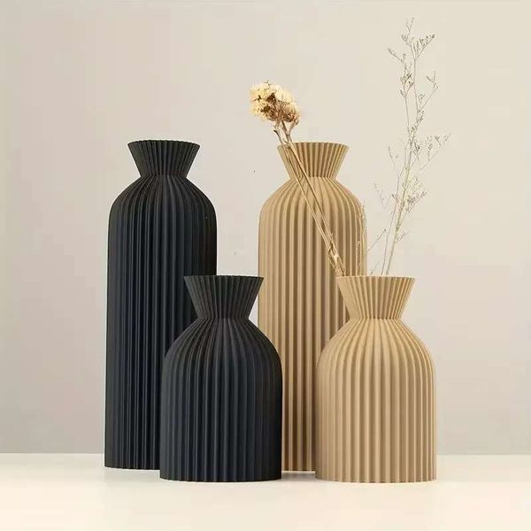 Elegant Black Plastic Vase - Boho Chic Decorative Centerpiece for Home, Office, and Living Room Hydroponic vase Terrarium Rattan R250206