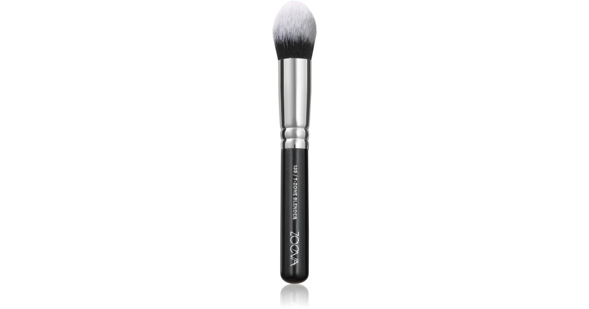 ZOEVA 135 T-Zone Liquid and Cream Foundation Brush