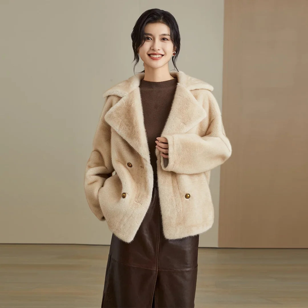 Chic Feminine Overcoats Crafted from Durable Artificial Pelts Ideal Outerwear for Chilly Seasonal Climates
