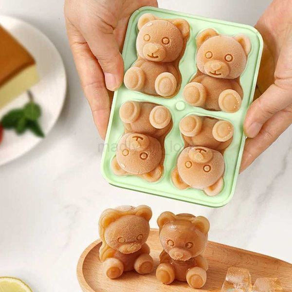 Creative Bear Ice Block Mold Food grade Silicone Ice Grid I ce Box Coffee Milk Tea Mold I ce Cream Mold Tools Kitchen GadgetM240719