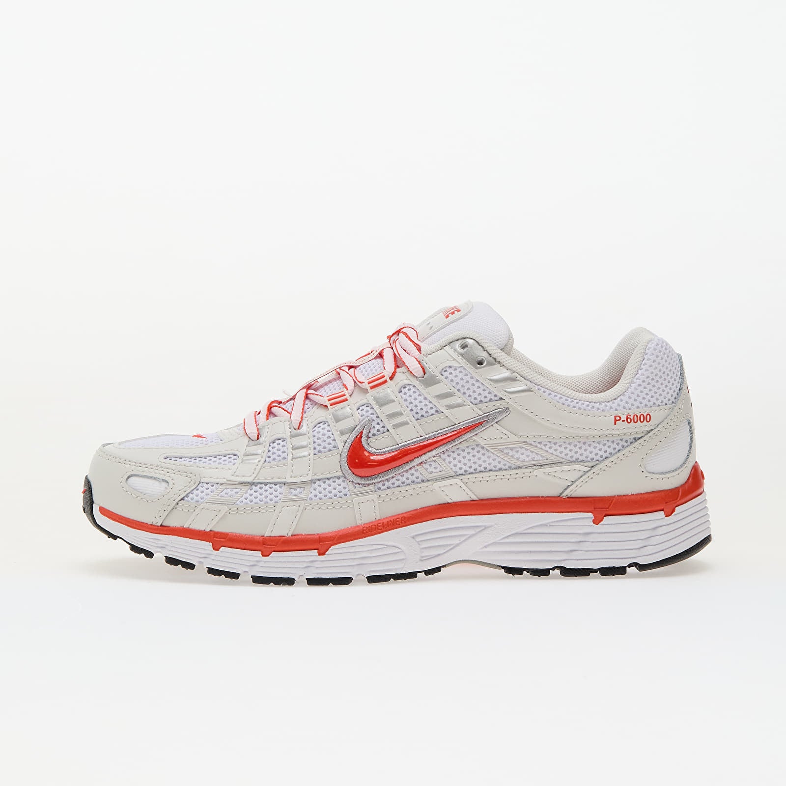 Sneakers Nike W P-6000 White- Picante Red-Platinum Tint-Black EUR 38.5