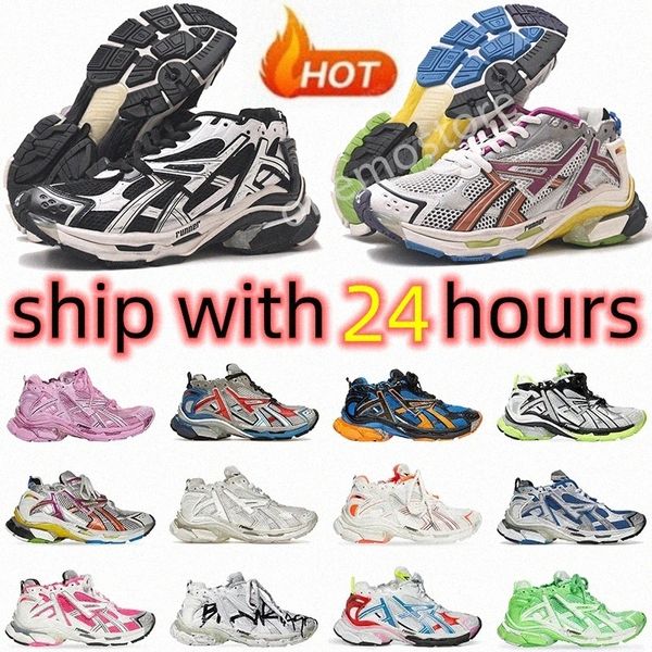 Designers Women Men Outdoor shoes Runner 7.0 Transmit sense retro Trainers black white pink blue BURGUNDY Deconstruction sneakers jogg U