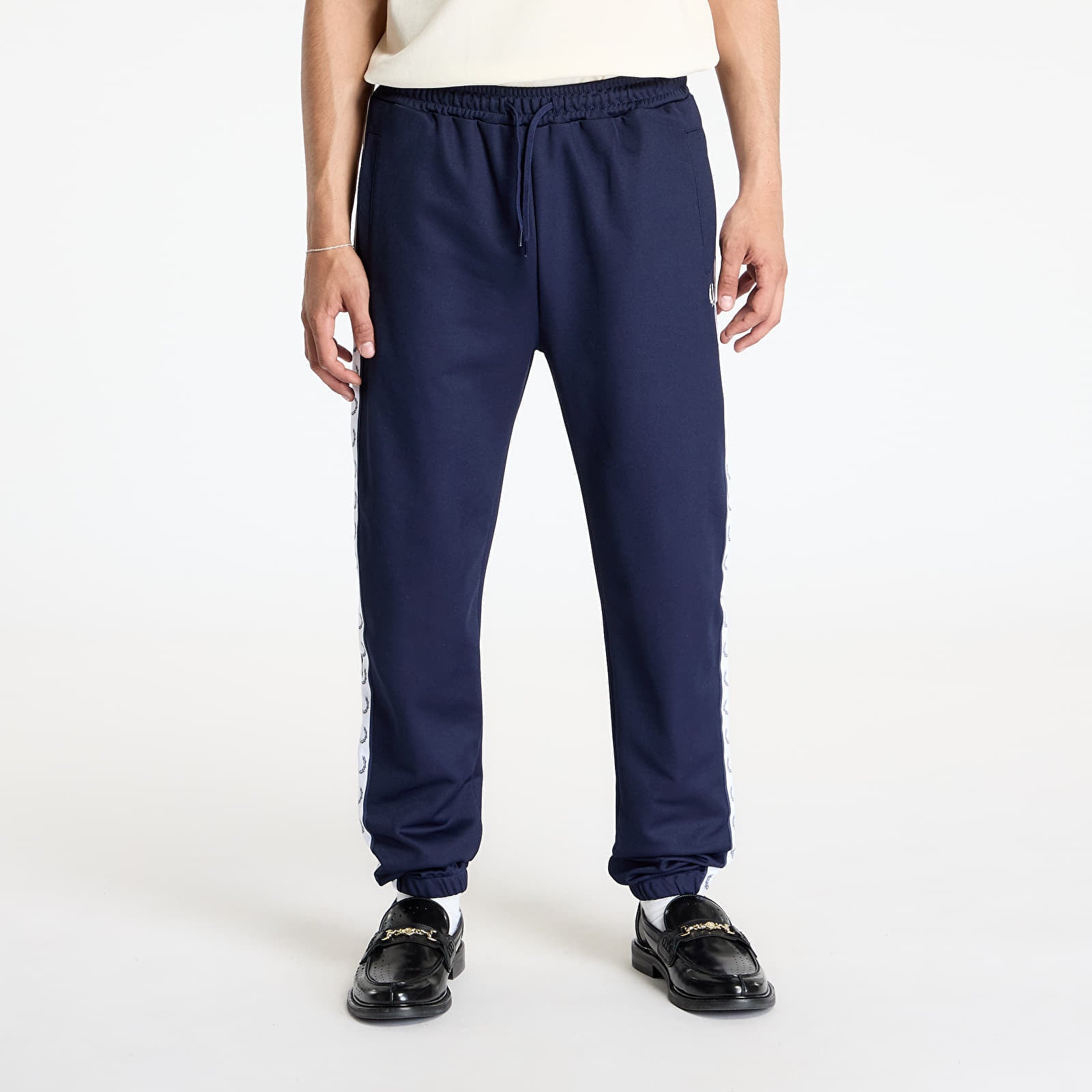 Housut FRED PERRY Taped Track Pant Carbon Blue XL
