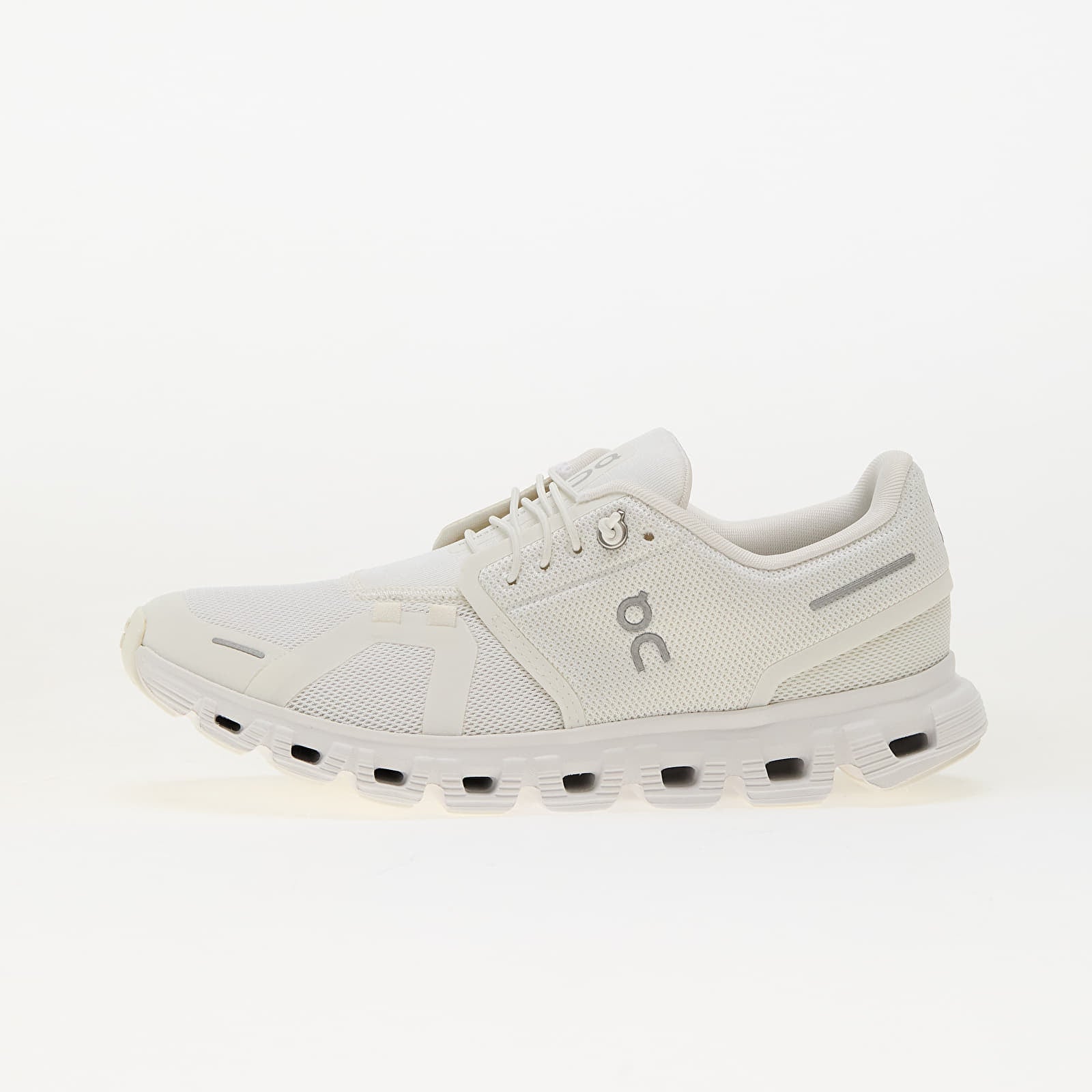 Sneakers On W Cloud 6 White- White EUR 37