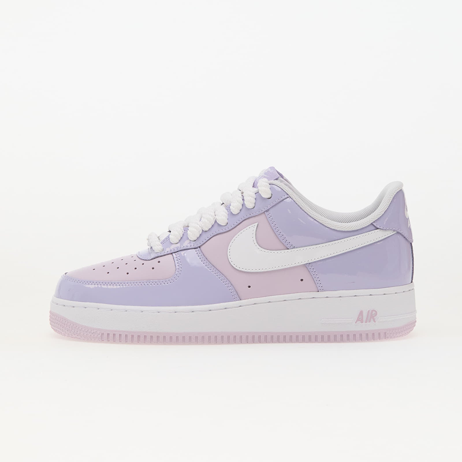 Joggesko Nike Air Force 1 '07 Lv8 Hydrangeas- White-Doll EUR 44