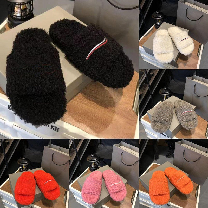 Size 35-46 Luxury Fur Slides Designer men women Slippers Ladies Wool Winter Fur Fluffy Furry Warm Letters Sandals Comfortable Fuzzy Girl Flip Flop S