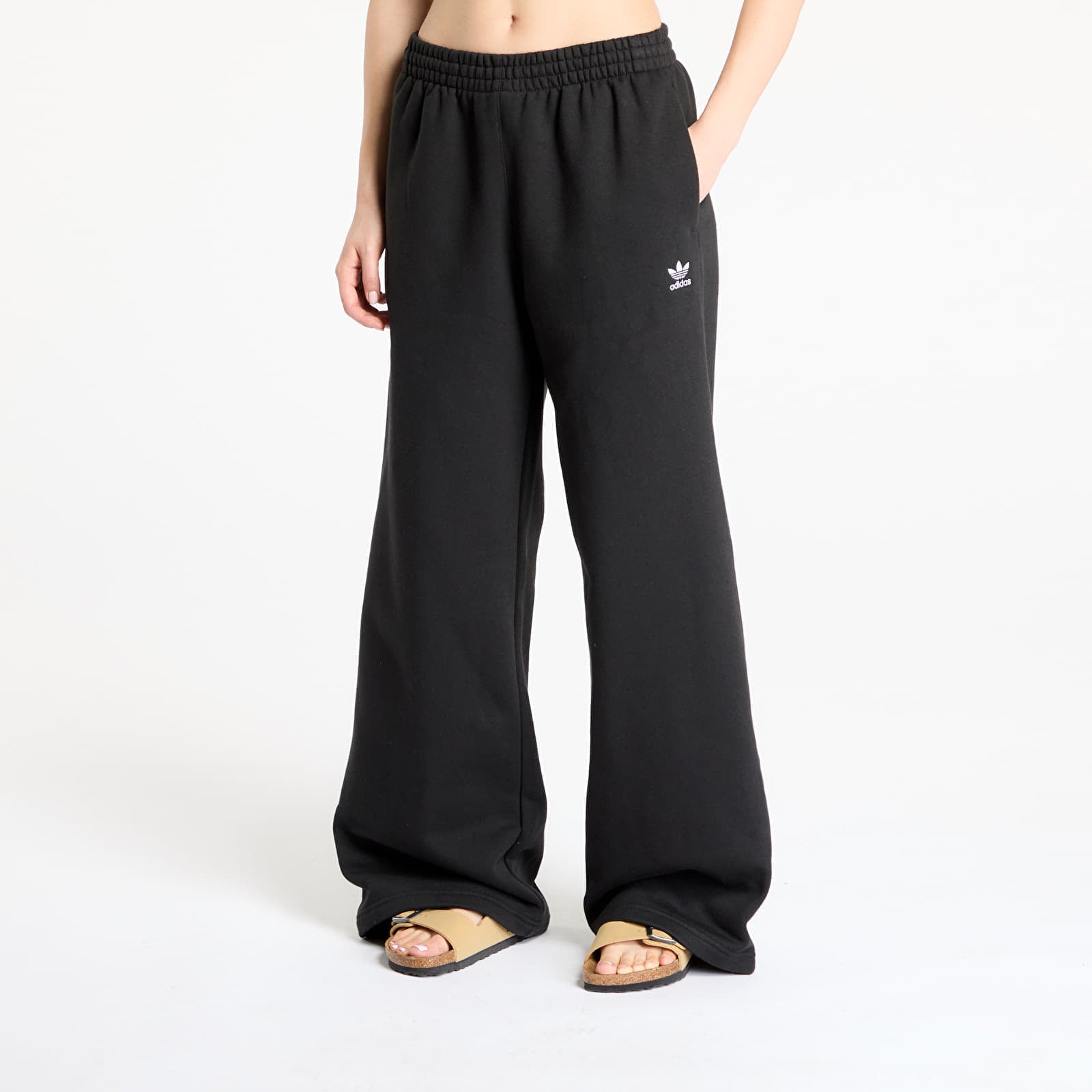 Byxor adidas Essentials Wide Leg Pant Fleece Black M