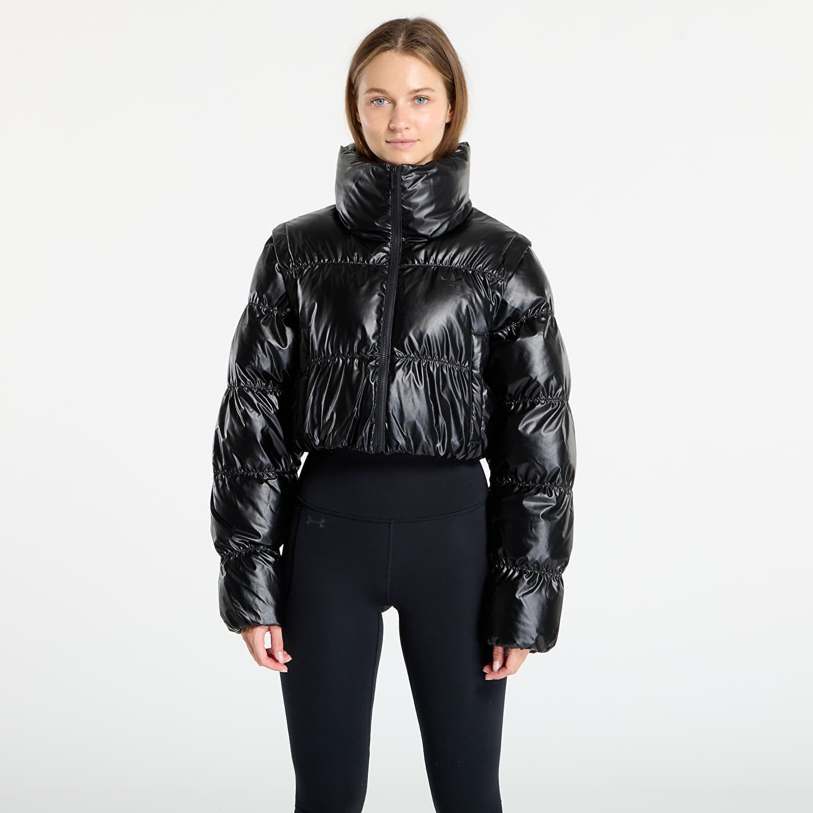 Jakke adidas Essentials Glossy 2-In-1 Cropped Puffer Black XS