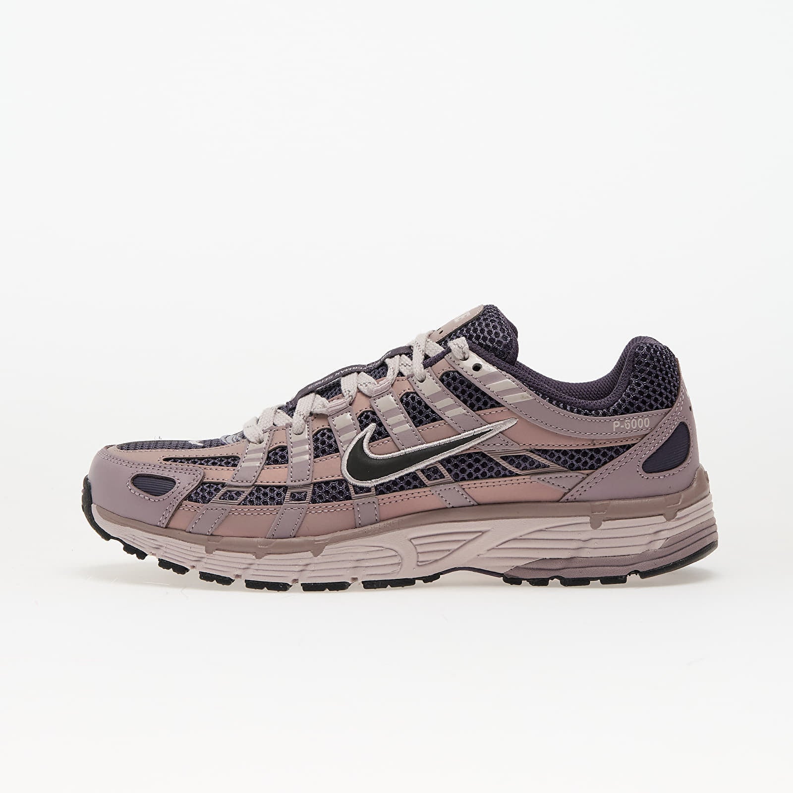 Sneakers Nike W P-6000 Se Lt Violet Ore- Black-Dk Raisin-Platinum Violet EUR 38