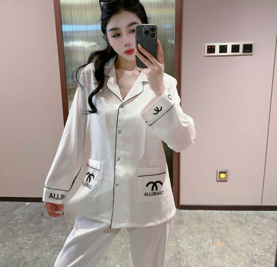 Women&#039;s lovers Sleepwear Designer Pajamas womens clothing set spring thin ice silk cardigan home soft comfortable simple relaxing tight fitting