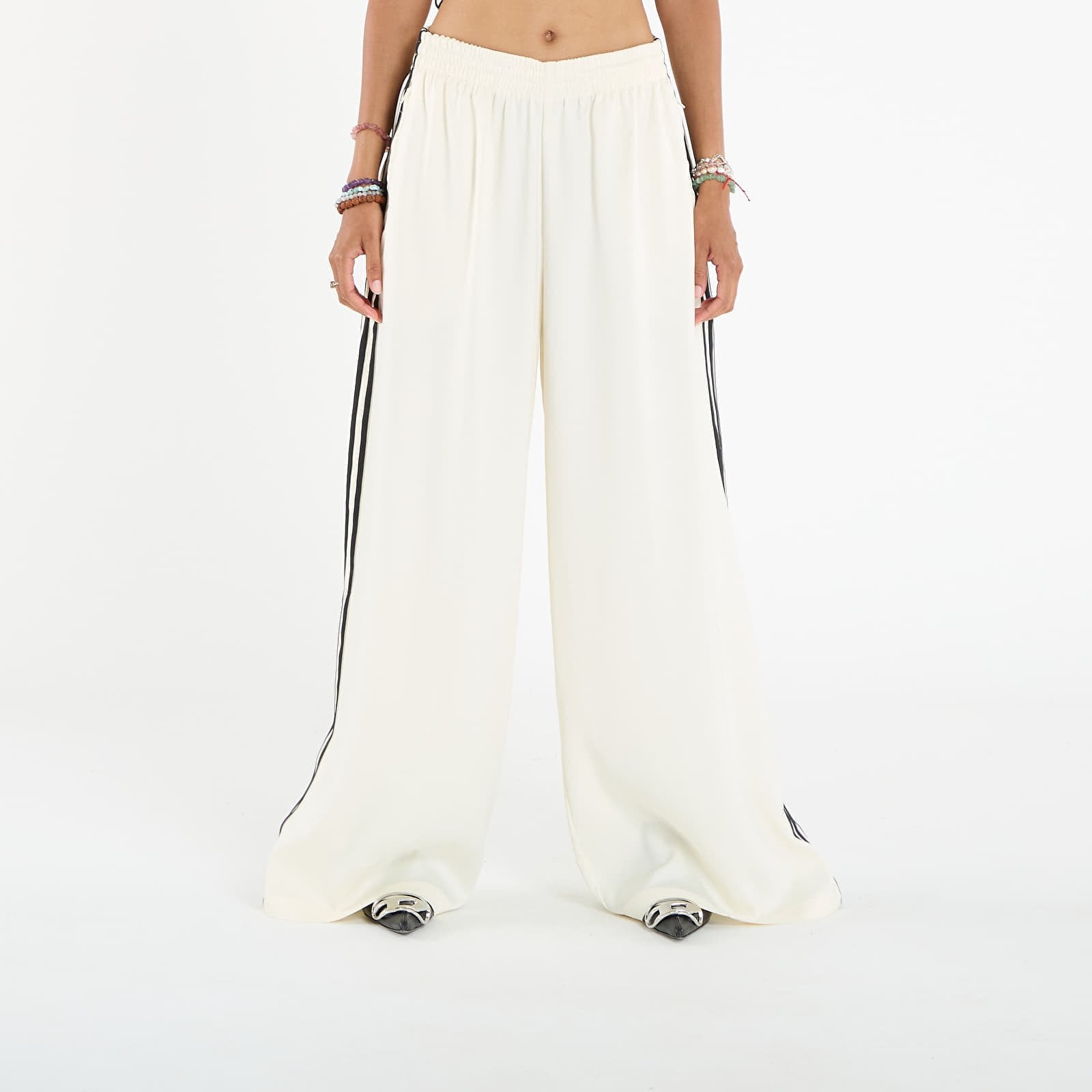 Byxor adidas Adicolor Satin Wide Leg Track Joggers Cream White- Grey Three M-40