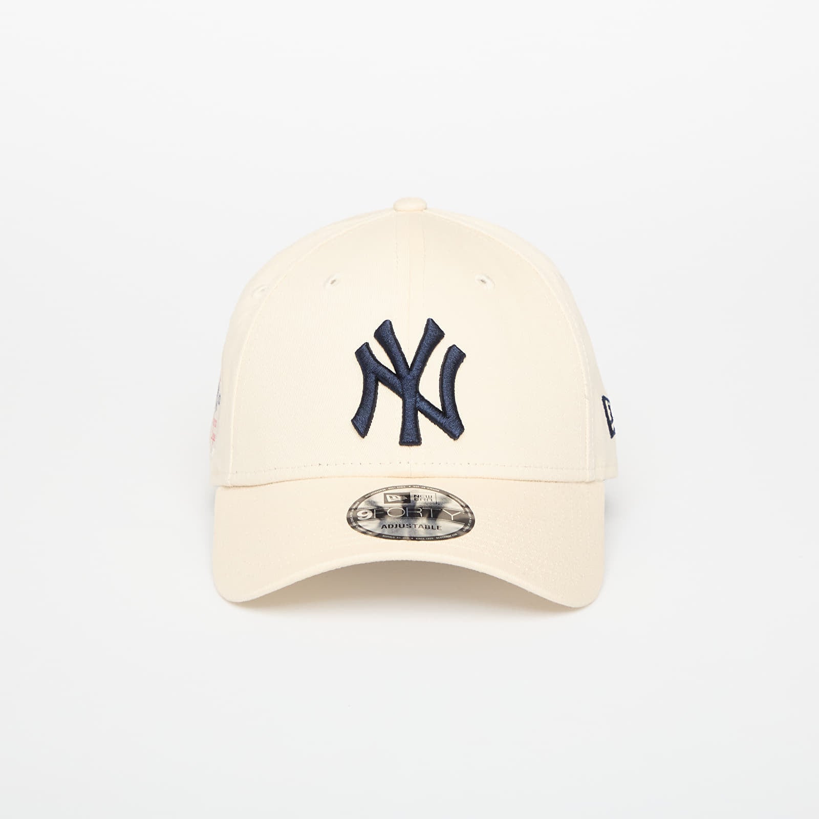 Hætte New Era New York Yankees 9FORTY Side Patch Light Cream Universal