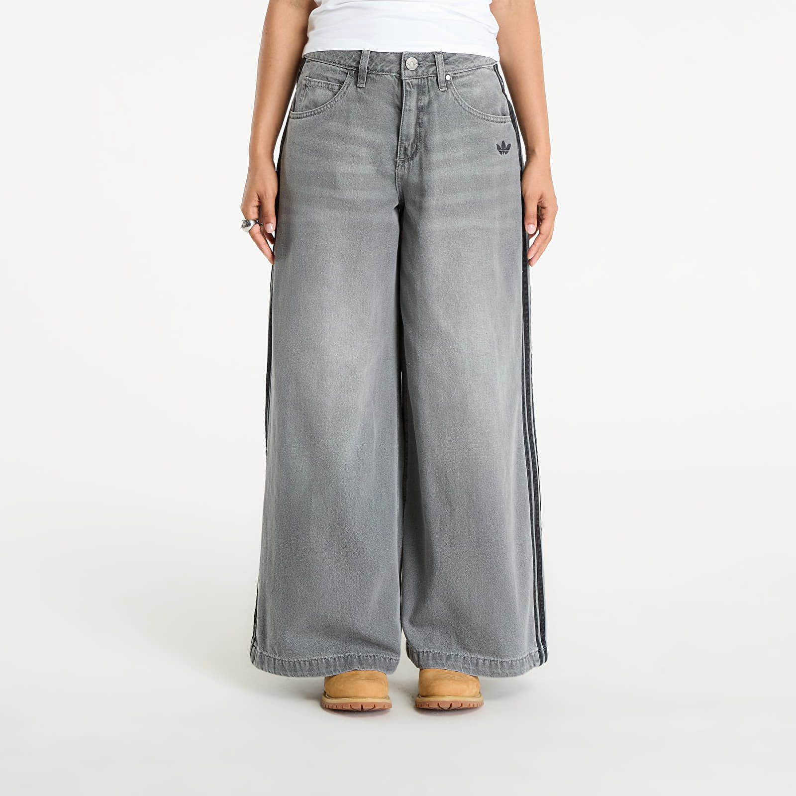 Byxor adidas Adicolor Denim Adilenium Pant Washed Grey Denim 25-30