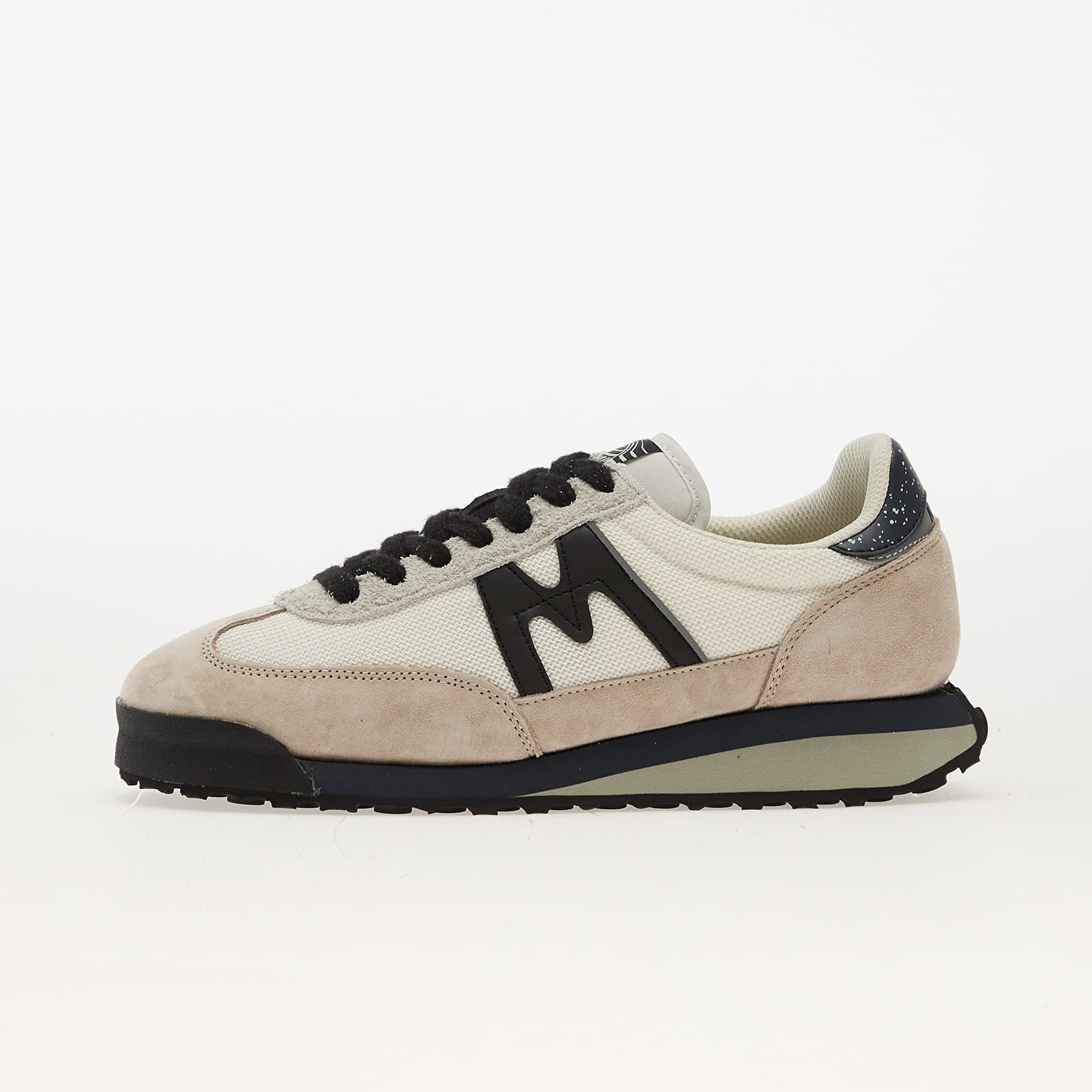 Sneakers Karhu Mestari Control Silver Lining- Jet Black EUR 46.5