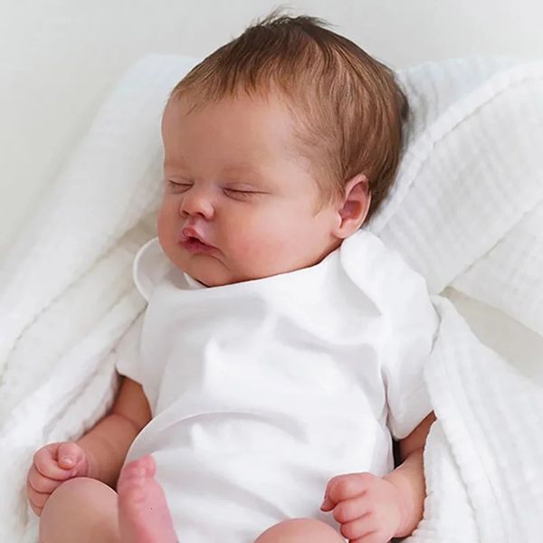 48cm 19inch Reborn Baby Doll Kit Quinbee Already Painted Kit with Cloth Body DIY Parts 250103