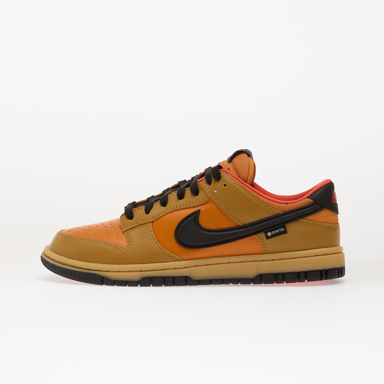 Sneakers Nike Dunk Low Gtx Wheat- Black-Ceramic-Picante Red EUR 45