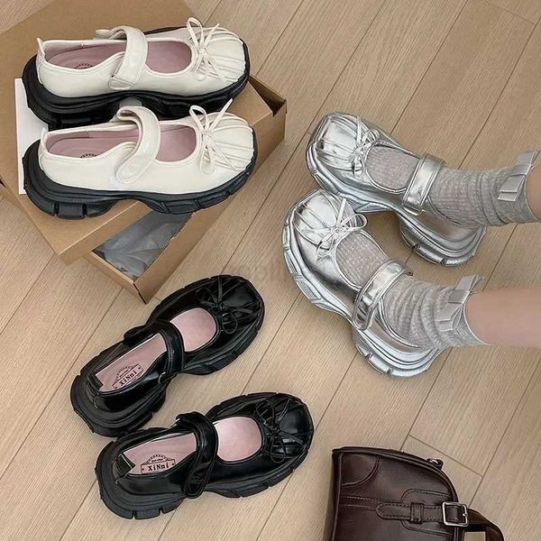Casual shoes Shoes Wan Flats Modis s Platform Round Toe British Style Bow-Knot Casual Fem Sneakers Shallow Mouth Dress 2024 Creepers Z241111