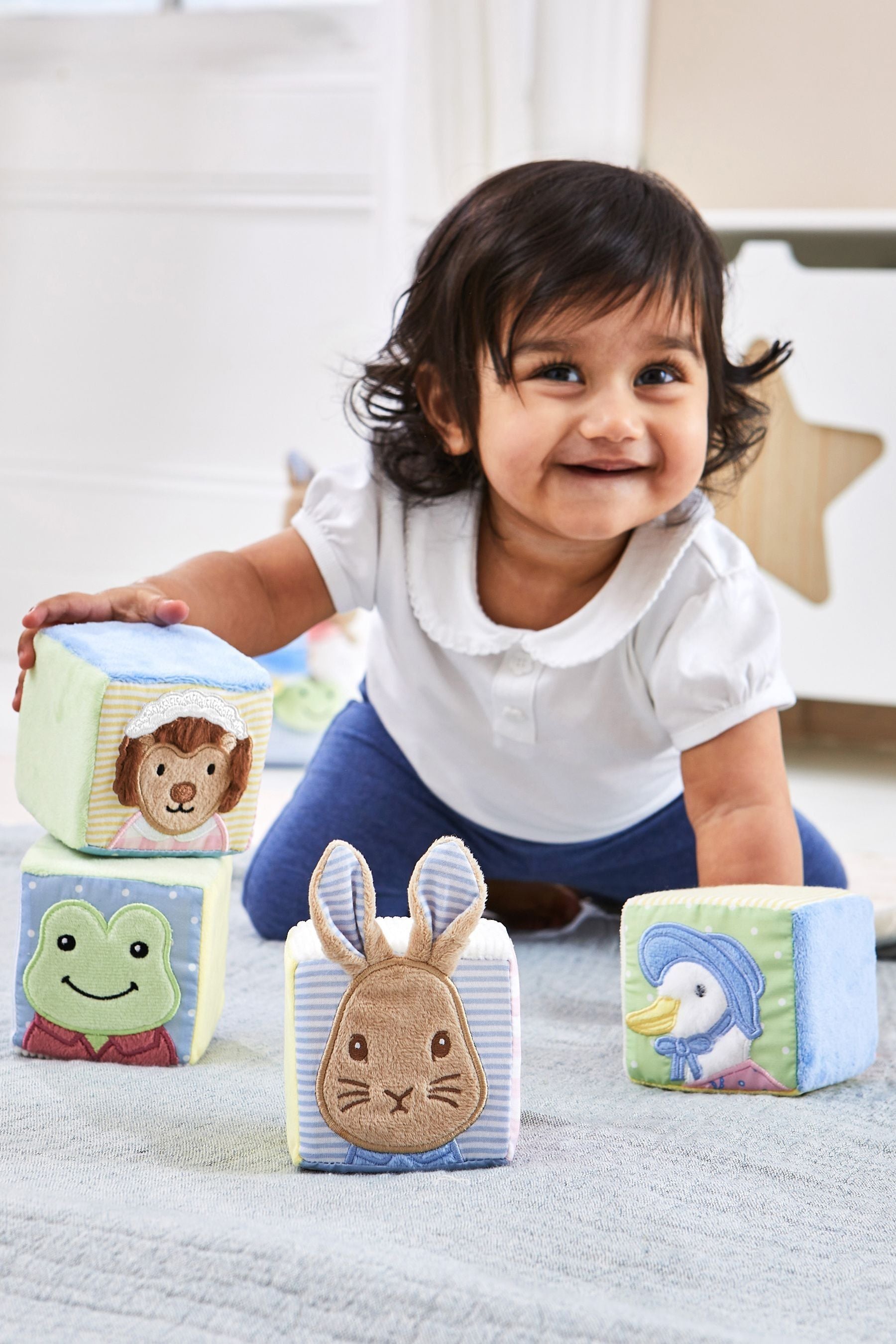 Peter Rabbit 4-Pack Soft Cubes ONE Matron Inn