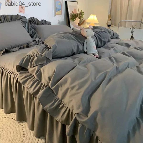Bedding sets Ins Princess Style Bedding Set For Woman Cute Girl Solid Color Ruffles Duvet Cover Queen King Bed Sheet Bed Skirt Covers L24091