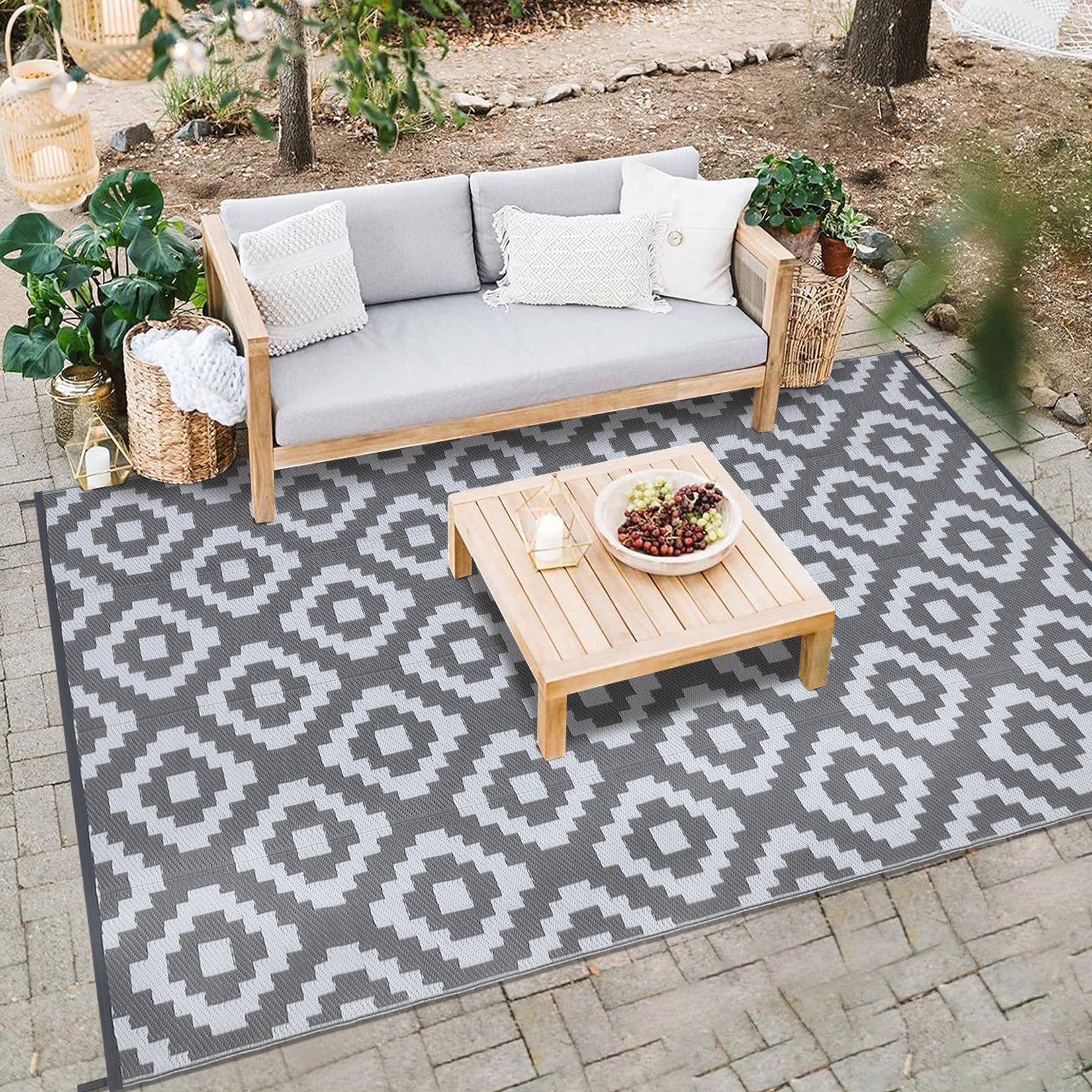 Garvee Outdoor Grey & White 9x18 Rug for Patios Waterproof Reversible Mats Plastic Straw Rug Modern Geometric Floor Mat for Patio Porch RV Backyard Po