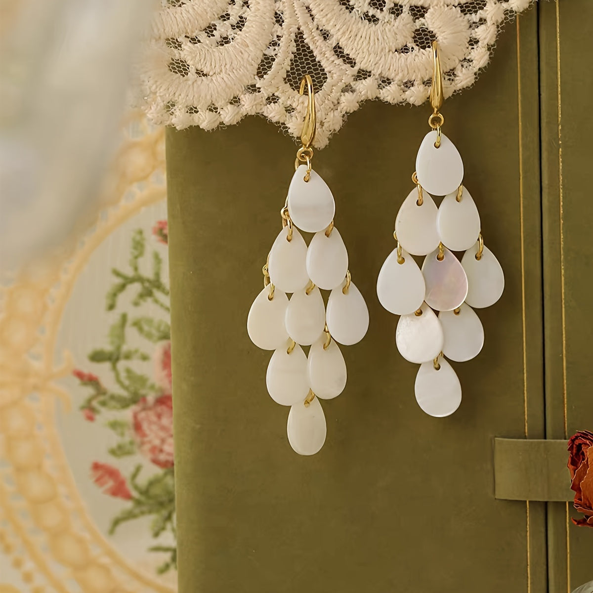 TEMU Elegant Water Drop Shell Dangle Earrings - Perfect For Casual Attire & Summer Fashion