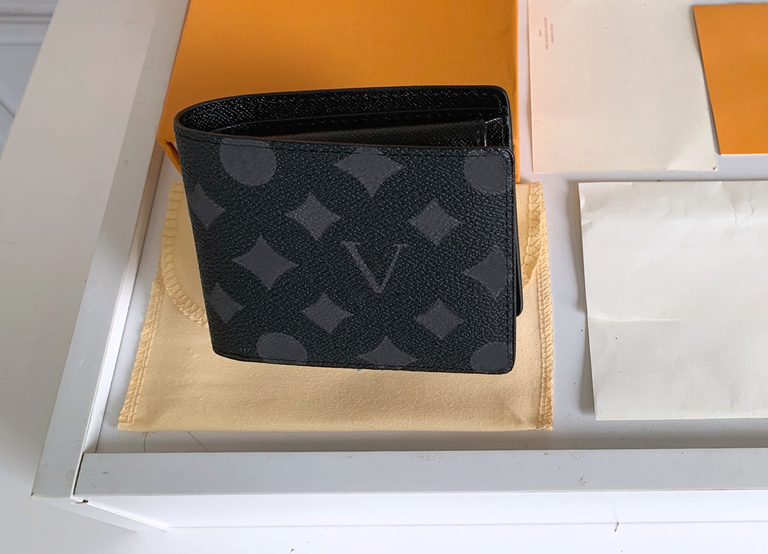 Fashion designer wallets luxury short purse men women clutch bags Highs quality flower letter coin purses plaid card holders with original box dust