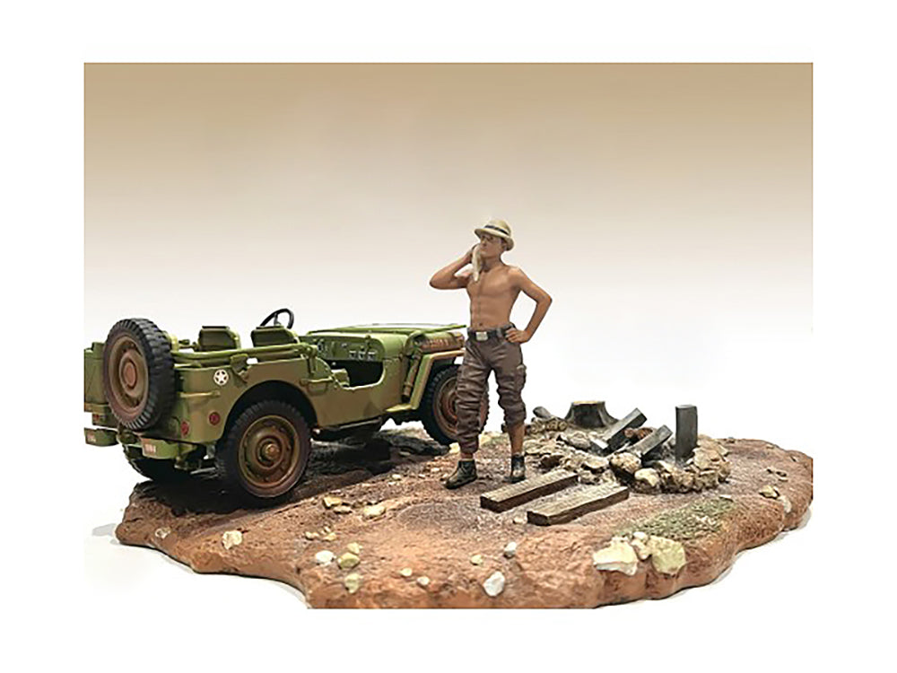 "4X4 Mechanic" Figure 1 for 118 Scale Models by American Diorama