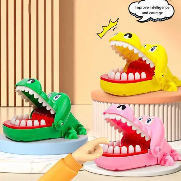 Prank Decompression Toys Bite Fingers Big Mouth Crocodile Creative Parent-child Interactive Toys Puzzle CourageT250110