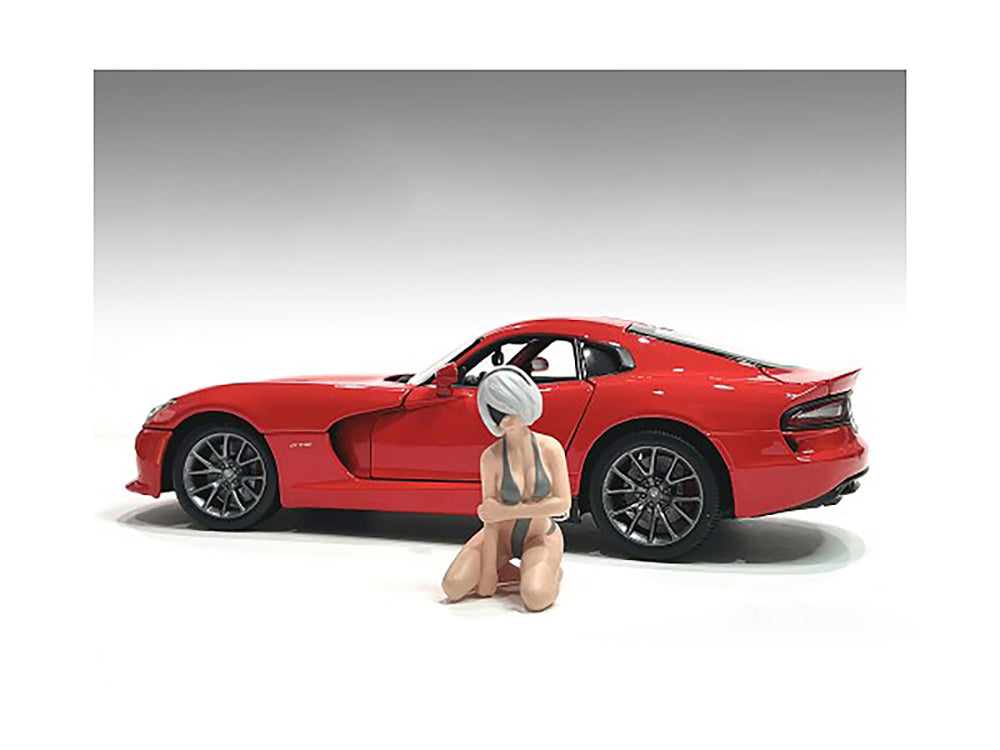 "Cosplay Girls" Figure 5 for 118 Scale Models by American Diorama