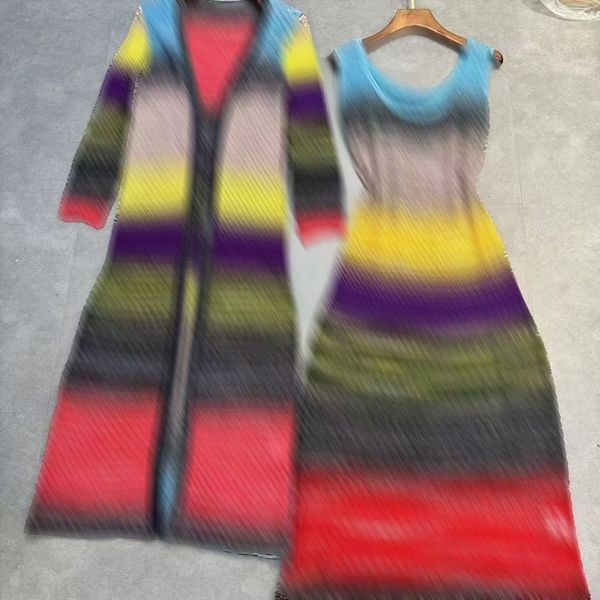 Dresses Women High Waisted kint dresses designer dressTwo Piece Fashion Luxury Striped Long casual skirts Long Jacket set