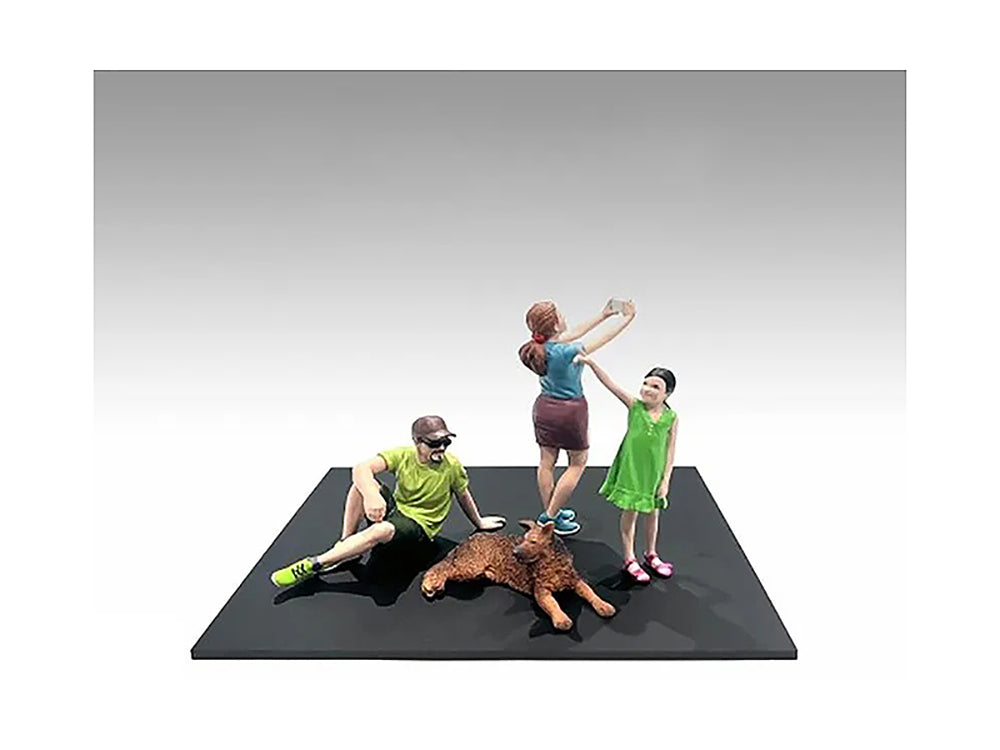 "Figure18 Series 1" 9 piece Figure Set for 118 Scale Models by American Diorama