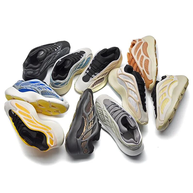 700 v3 Running Shoes For Men Women Sneakers Azael Static Fade Salt Analog Mono Safflower Fade Carbon Hi-Res Blue Arzareth Utility Black Clay Brown D