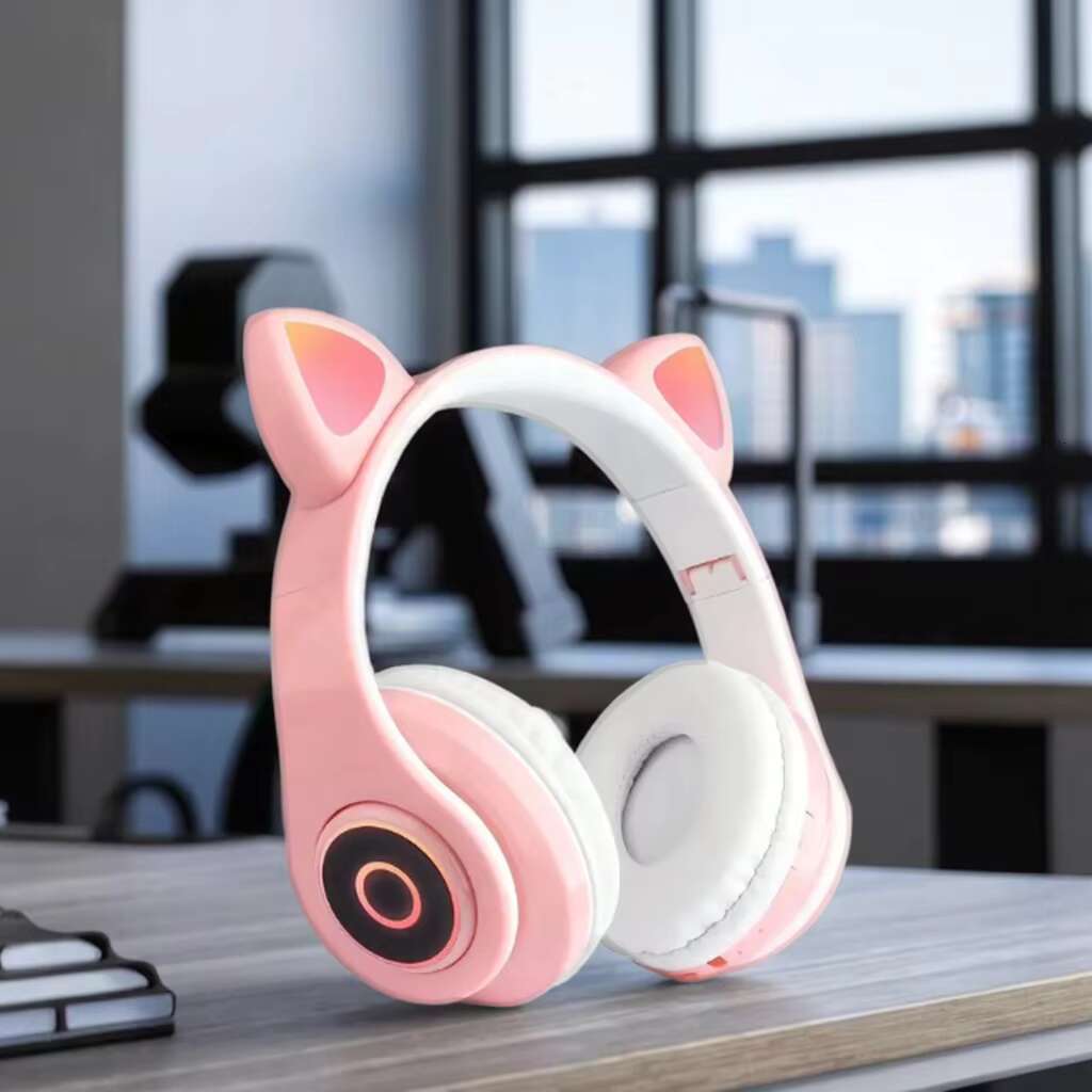 Cute Cat Ears Wireless Over-Ear Headphone Flash Light Stereo Music Phone Blue-tooth Headset Gift for Kids