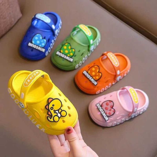 Slipper Childrens cartoon dinosaur baby hole shoes 2-12 year old children collision resistant family slide summer boys beach sandals WX5.30