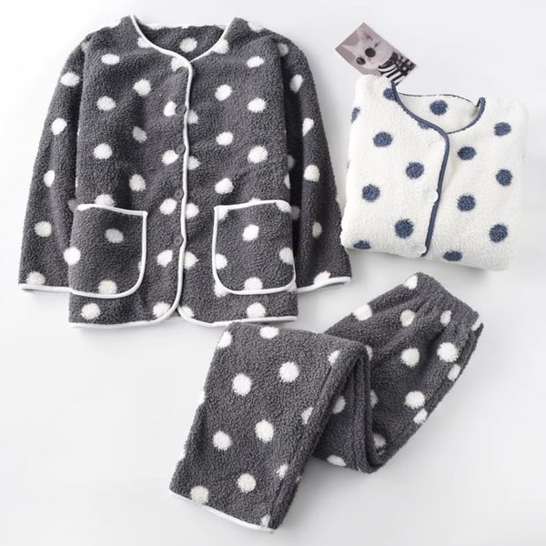 Lamb Sleepwear Women&#039;s Autumn and Winter Thickened Coral Fleece V-neck Polka Point Flannel Home Furnishing Set good chooice003