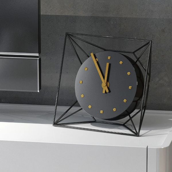 Geometric desktop clock creative clock decoration desktop silent desktop clock iron craftsmanship 241212