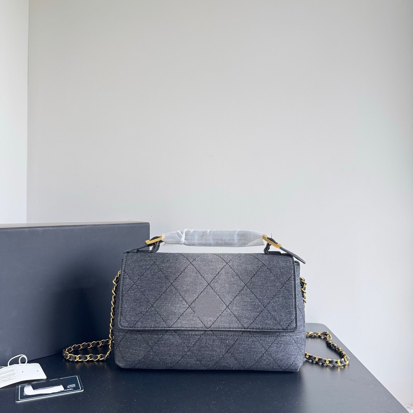 A566-AAAA Small Fresh Lily Flower Cosmetic Bag - Portable Travel Skin Care Storage