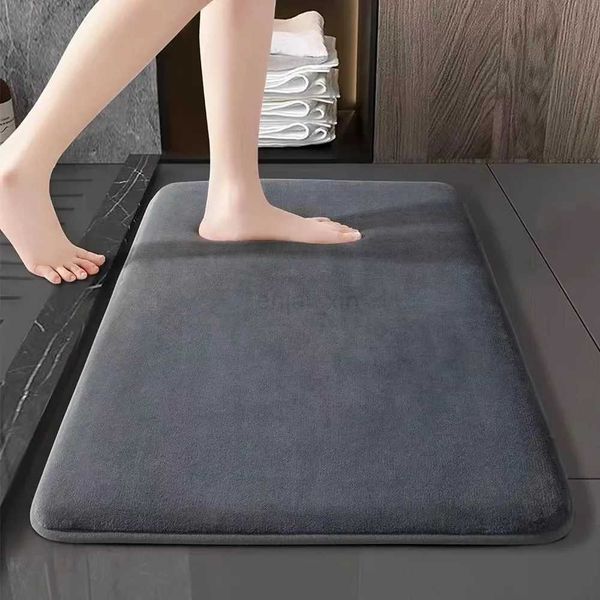 Solid Color Coral Velvet Floor Mat Bathroom Doorway Absorbent Non-slip Thickened Cozy CarpetY240729