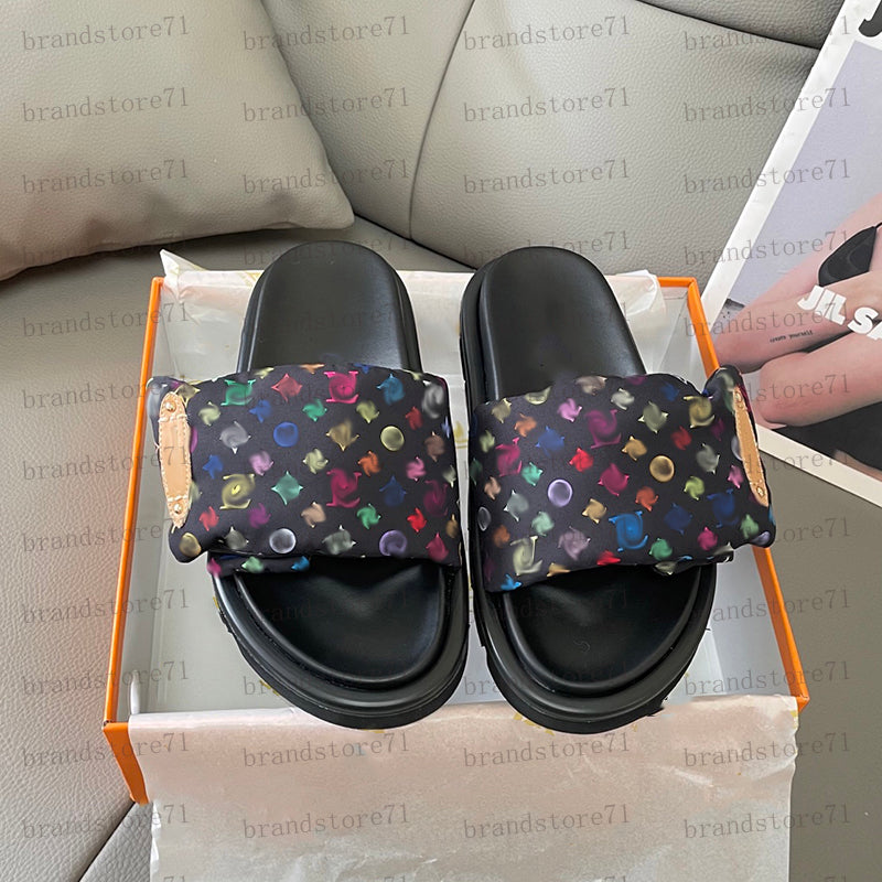 25s Ladies Thick Heeled Sandals Slippers Designer Lambskin Sliders Outdoor Beach Shoes Vintage Black White Mule Loafers With Dust Bag