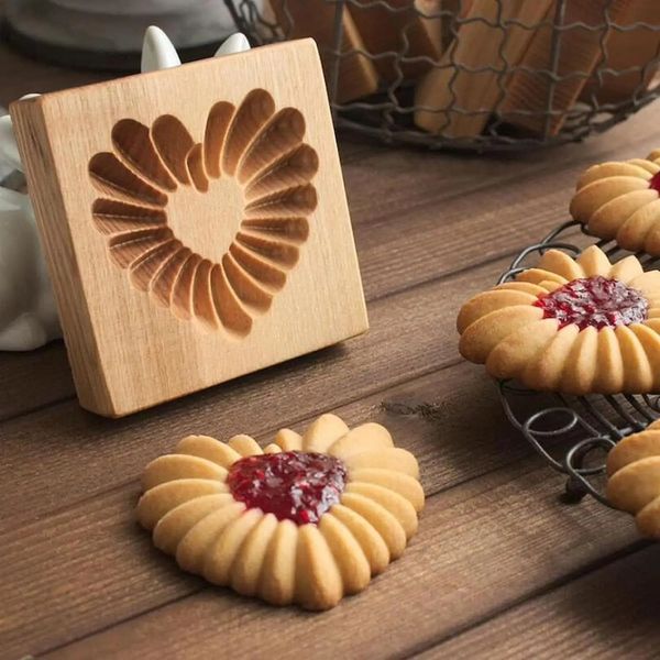 Sand Jam 3D Wooden Cookie Mold Biscuit Stamp Embossing Tool Hand Press Christmas Year Cookies Cutter Valentines Day 250110