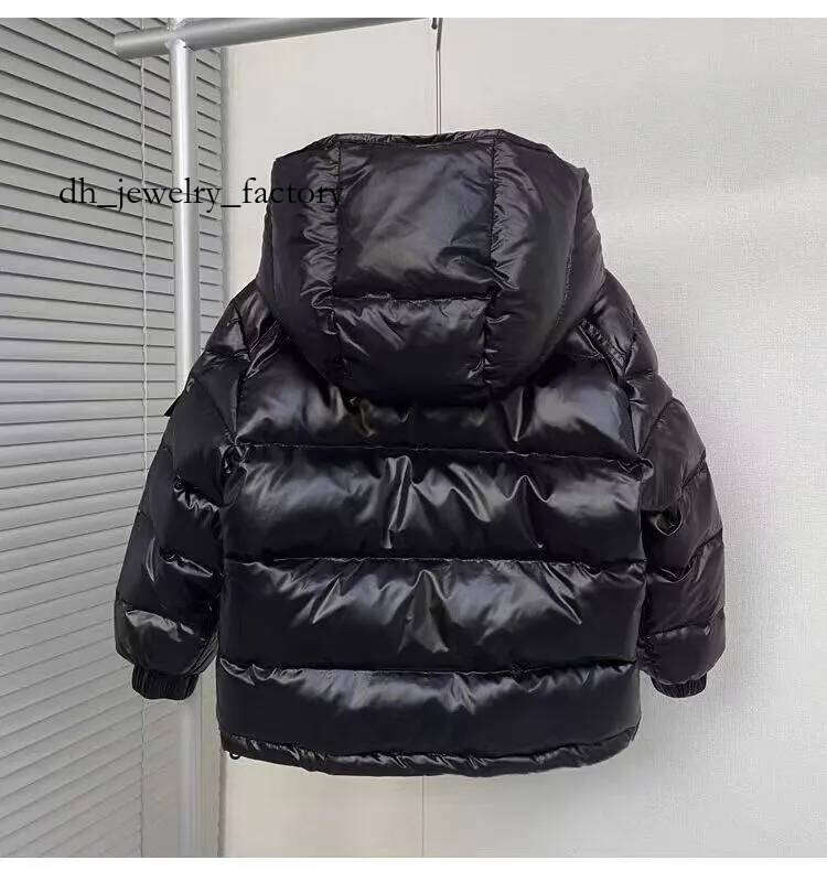hoodies kids Down Jackets kid Hooded designer baby coat winter have puffer jackets Parkas Slim Embroidered badge Outerwear girl boy coats style dhga