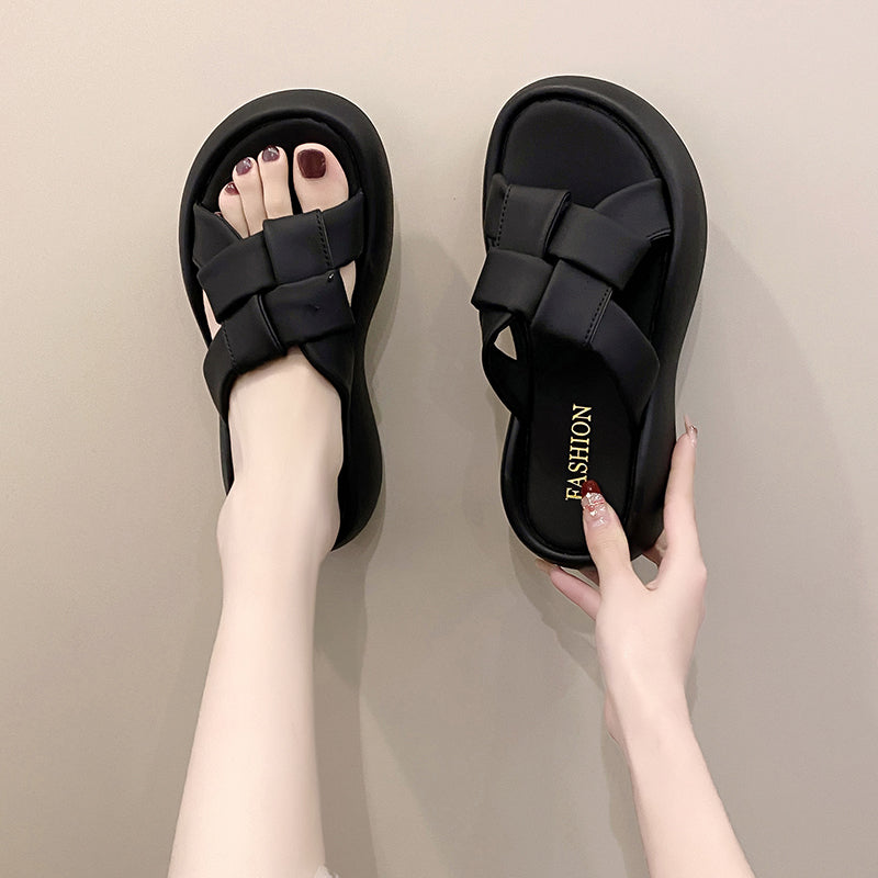 2024 New Platform Sandals Female Summer Wear Sense Sandals Light Summer Fashion Beach Flip-flops Female Slippers Women
