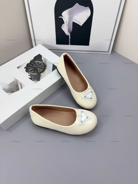 New kids Leather shoes Geometric logo girls Sneakers designer Princess shoe Size 26-35 Including shoe box designer baby flat shoes