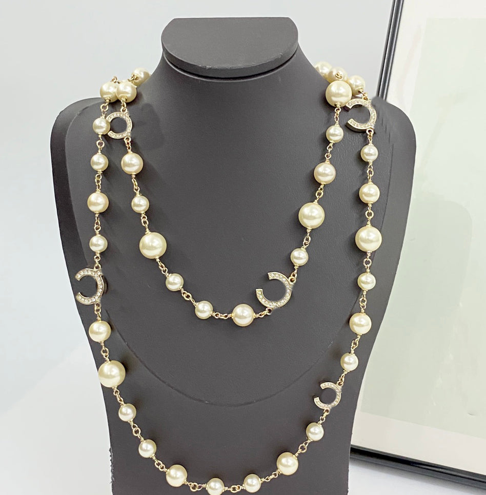 Designer Pendant Necklaces Luxury C Pearl Sweater Crystal Diamond Chokers Necklace Woman Jewelry Women Men Classics Ccity GHDFG45