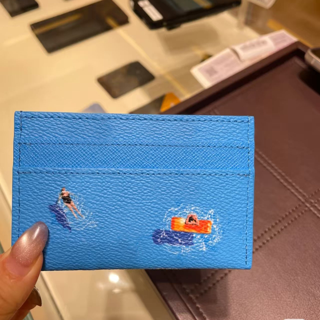 swim ski Wallets & Holders Classic Card Holders Black embossing Men Women Mini Small Wallet High Quality Credit Card Holder Slim Bank Cardholder Wit