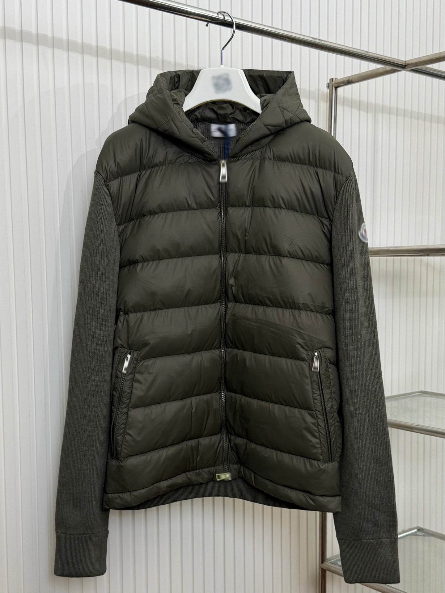 fashionable Designer Clothing Top quality Stone Jacket Mens Jackets Womens Coats Zipper Jackets With Badge Winter Outwear Parka Casual Lady Jackets