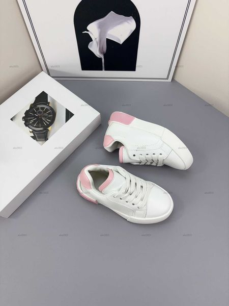 Classics Child Sneakers Simple design kids shoes Size 26-35 designer shoes Box protection High quality Lace-Up baby casual shoes
