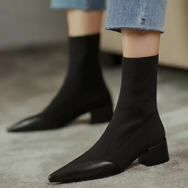 Ladies Shoes Sapatos de alta qualidade Botas femininas Moda Mulheres modernas dedo pontado sexy para Zapatos 241116