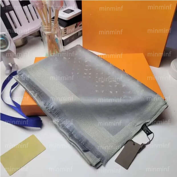 designer Scarf cashmere high quality thick shawl women silk scarf fashion long winter warm pashmina wraps with Tassel Bufanda Foulard